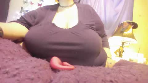 Snapshot of alli_kat78 chatting on February 1, 2025, 9:51 pm Alli Kat online show from February 1, 2025, 9:51 pm