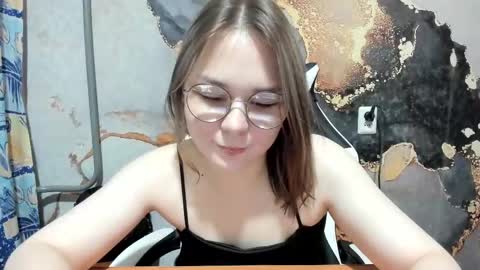 Snapshot of alli_zi chatting on September 15, 2025, 3:12 pm Blair online show from September 15, 2025, 3:12 pm