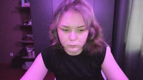 Snapshot of alli_zi chatting on November 24, 2025, 4:12 am Blair online show from November 24, 2025, 4:12 am