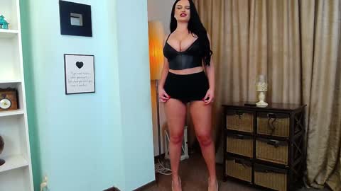 Alliana online show from January 28, 2025, 5:22 am