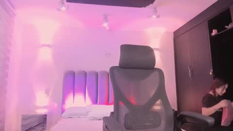 ALLICE online show from November 21, 2025, 12:04 pm