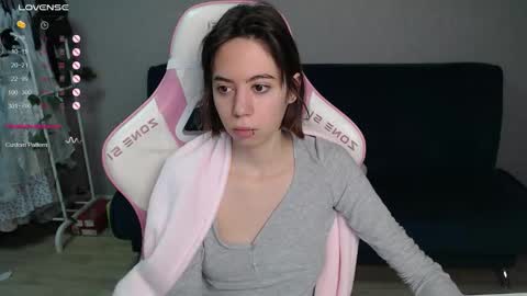 alice online show from October 13, 2025, 12:43 am