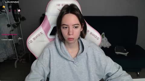 alice online show from October 15, 2025, 12:00 am