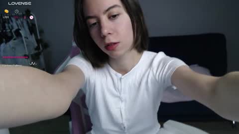 alice online show from December 13, 2025, 9:42 pm