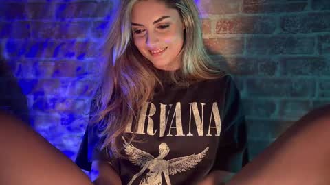 Allie online show from December 12, 2024, 2:11 pm