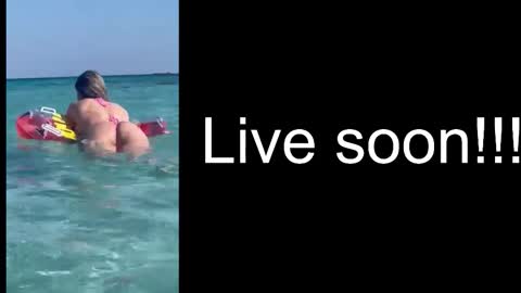 Allie online show from October 4, 2025, 4:54 am