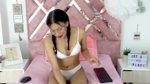 ALLIS0N IK  online show from November 29, 2025, 7:22 am