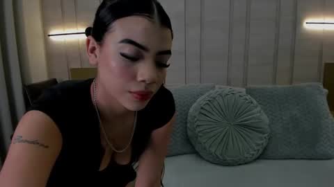 Snapshot of allison_whitee chatting on February 11, 2026, 8:58 pm Allison whitee online show from February 11, 2026, 8:58 pm