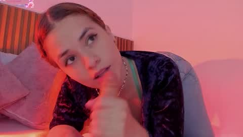 A L L I S S online show from October 9, 2025, 7:56 pm