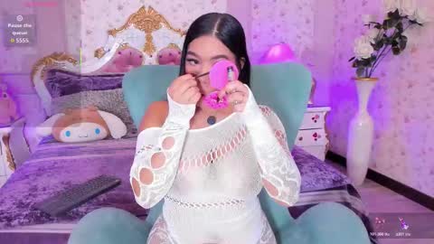 Allisson online show from November 2, 2025, 11:45 am