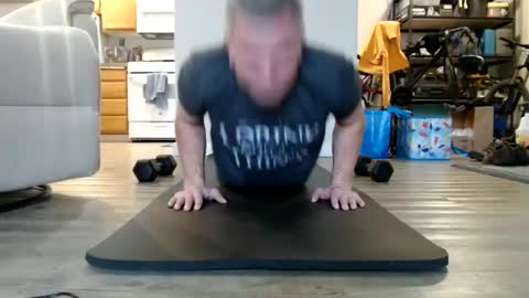 Snapshot of allnaked4 chatting on December 22, 2024, 10:04 pm allnaked4 online show from December 22, 2024, 10:04 pm