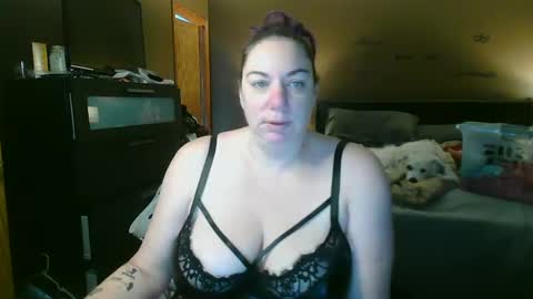 Snapshot of allnaturaltigbitties chatting on December 9, 2024, 4:15 pm Tig Bitty online show from December 9, 2024, 4:15 pm