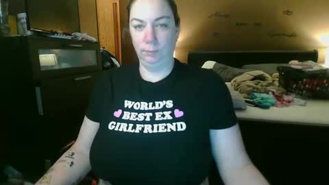 Snapshot of allnaturaltigbitties chatting on February 7, 2025, 3:45 am Tig Bitty online show from February 7, 2025, 3:45 am