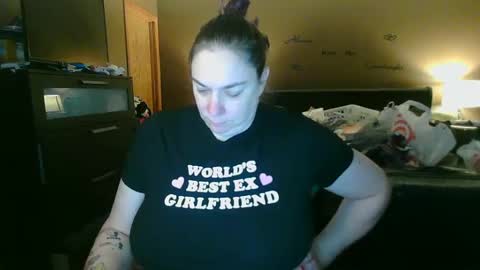 Snapshot of allnaturaltigbitties chatting on March 4, 2025, 4:52 pm Tig Bitty online show from March 4, 2025, 4:52 pm