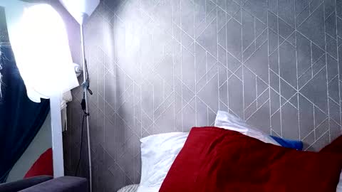 Alluregolden online show from November 24, 2025, 1:49 am