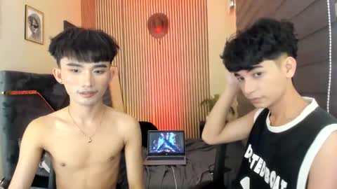 Snapshot of alluring_alpha chatting on October 16, 2025, 9:54 am kim and josh online show from October 16, 2025, 9:54 am