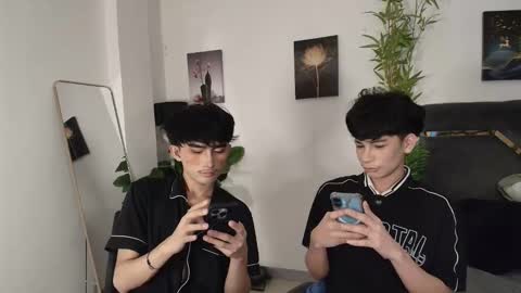 Snapshot of alluring_alpha chatting on March 3, 2026, 5:24 am kim and josh online show from March 3, 2026, 5:24 am