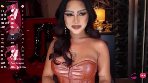 Snapshot of alluringnatalya chatting on January 25, 2025, 9:04 am Natalya Fox online show from January 25, 2025, 9:04 am