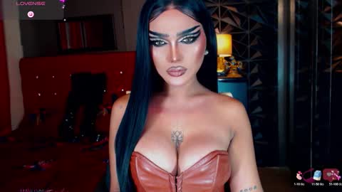 Snapshot of alluringnatalya chatting on January 11, 2026, 9:36 am Natalya Fox online show from January 11, 2026, 9:36 am