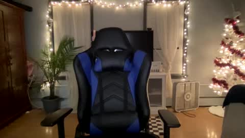 allyanalangel online show from January 22, 2025, 11:32 pm