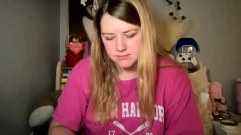 allyanalangel online show from March 5, 2025, 9:48 pm