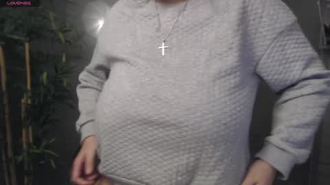         online show from December 26, 2024, 1:29 am