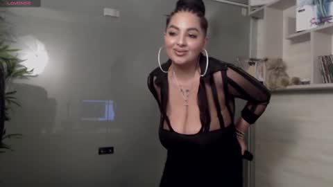         online show from March 5, 2025, 9:15 pm