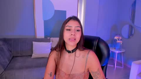 Snapshot of allyjensen chatting on January 28, 2025, 4:41 pm Alisson online show from January 28, 2025, 4:41 pm