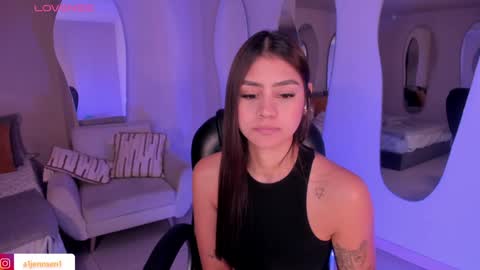 Snapshot of allyjensen chatting on February 1, 2025, 1:20 pm Alisson online show from February 1, 2025, 1:20 pm