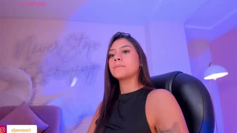 Snapshot of allyjensen chatting on February 10, 2025, 3:03 am Alisson online show from February 10, 2025, 3:03 am