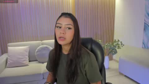 Snapshot of allyjensen chatting on March 2, 2025, 10:56 am Alisson online show from March 2, 2025, 10:56 am