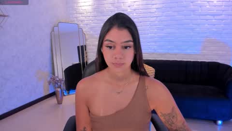 Snapshot of allyjensen chatting on October 6, 2025, 10:23 am Alisson online show from October 6, 2025, 10:23 am