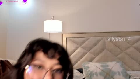 Allyson 3 online show from February 21, 2025, 10:37 pm