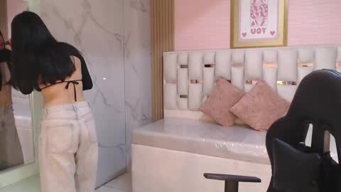 Allysa  online show from September 15, 2025, 10:21 pm