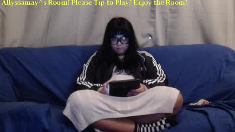 Snapshot of allyssamay chatting on December 16, 2024, 6:32 am Allyssamay online show from December 16, 2024, 6:32 am