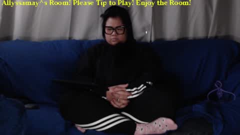 Snapshot of allyssamay chatting on February 17, 2025, 6:42 am Allyssamay online show from February 17, 2025, 6:42 am