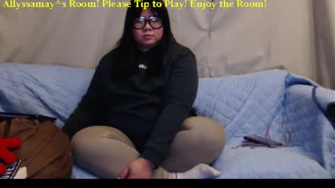 Allyssamay online show from March 11, 2026, 4:18 am