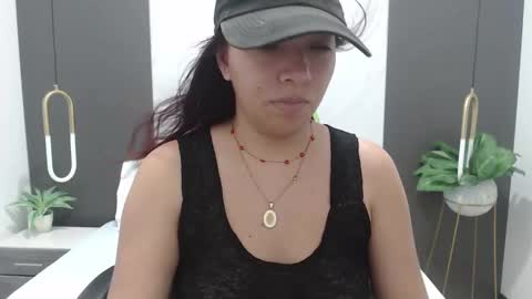 ALMA FENIX  online show from February 25, 2025, 12:03 pm