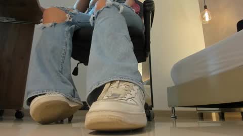 ALMA FENIX  online show from November 10, 2025, 12:26 pm