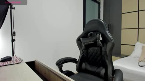 ALMA FENIX  online show from March 24, 2026, 12:43 pm