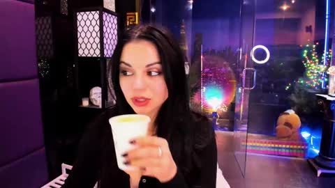 Alma online show from February 15, 2025, 10:22 am