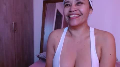 Snapshot of alma_sexyy chatting on March 5, 2025, 2:56 pm Alma online show from March 5, 2025, 2:56 pm