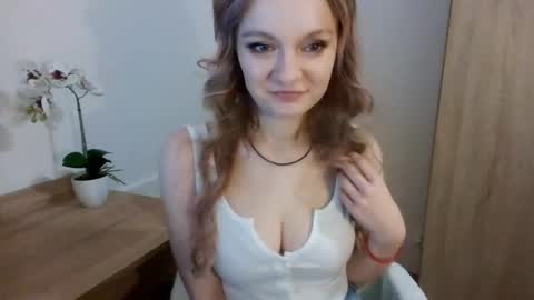 AlmaNature online show from December 10, 2024, 9:33 pm