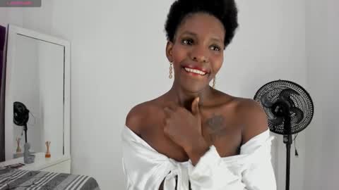 Snapshot of almasaennz chatting on February 20, 2025, 8:03 pm   online show from February 20, 2025, 8:03 pm