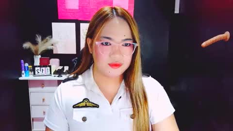 Almira online show from January 12, 2026, 2:17 am