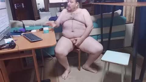 almirsex online show from April 14, 2026, 9:21 pm