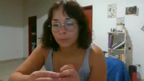 Snapshot of almondwithlove chatting on February 14, 2026, 2:52 am almondwithlove online show from February 14, 2026, 2:52 am