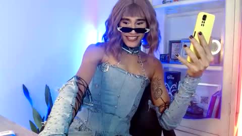 STEPHAN  online show from September 19, 2025, 9:48 pm