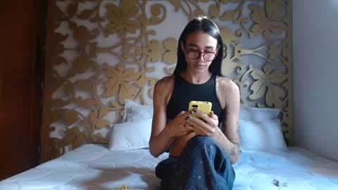 STEPHAN  online show from October 3, 2025, 12:13 pm