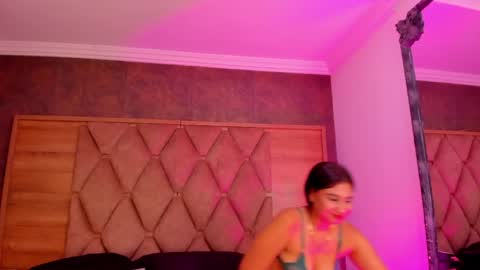ALONDRA CUTE online show from May 4, 2026, 5:47 am